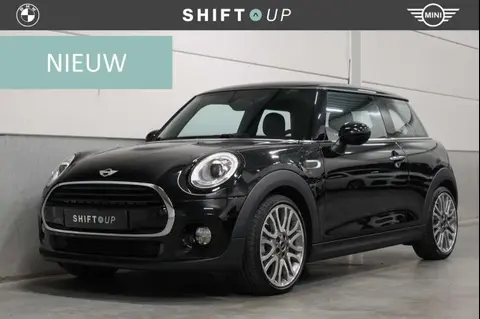 Used MINI COOPER Petrol 2017 Ad 