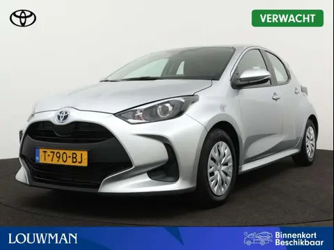 Used TOYOTA YARIS Hybrid 2023 Ad 