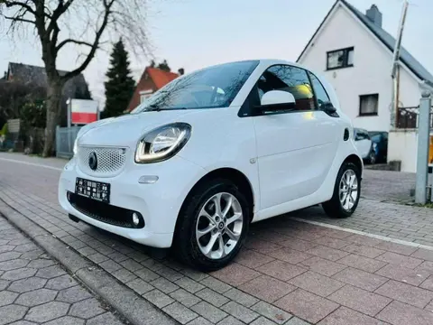 Used SMART FORTWO Petrol 2015 Ad 