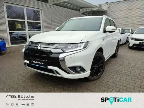 Used MITSUBISHI OUTLANDER Hybrid 2019 Ad Germany