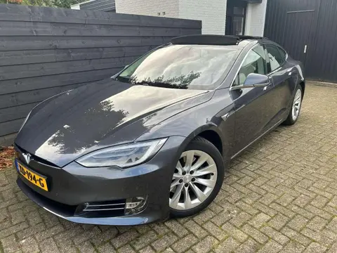 Used TESLA MODEL S Electric 2018 Ad 