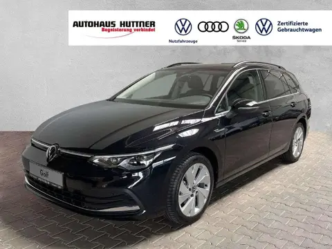 Used VOLKSWAGEN GOLF Hybrid 2023 Ad 