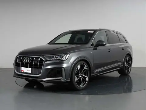 Used AUDI Q7 Hybrid 2019 Ad 