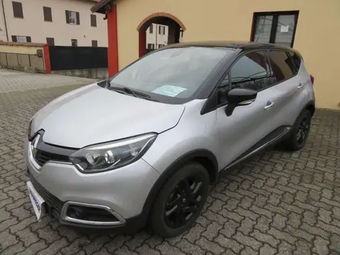 Annonce RENAULT CAPTUR Essence 2016 d'occasion 