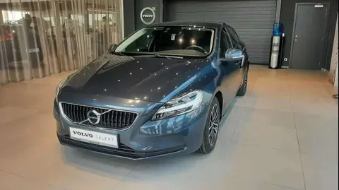 Annonce VOLVO V40 Essence 2019 d'occasion 