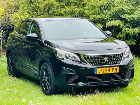 Used PEUGEOT 3008 Petrol 2017 Ad 