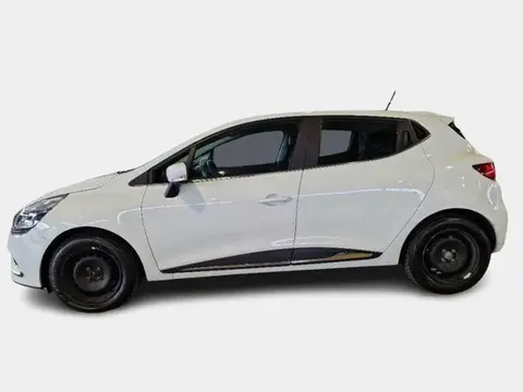 Used RENAULT CLIO Diesel 2018 Ad 