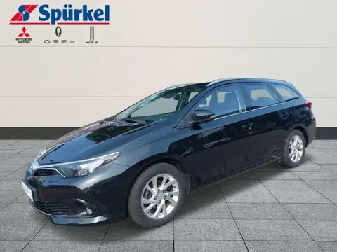 Used TOYOTA AURIS Hybrid 2019 Ad 