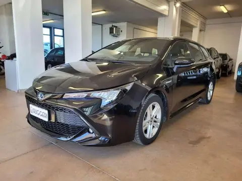 Used TOYOTA COROLLA Hybrid 2019 Ad 