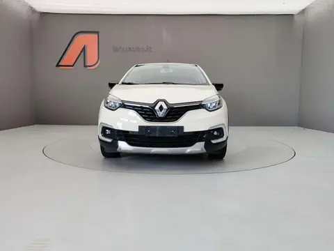 Used RENAULT CAPTUR Diesel 2018 Ad 