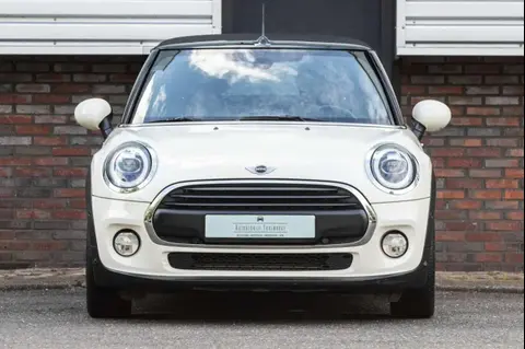 Used MINI COOPER Petrol 2018 Ad 