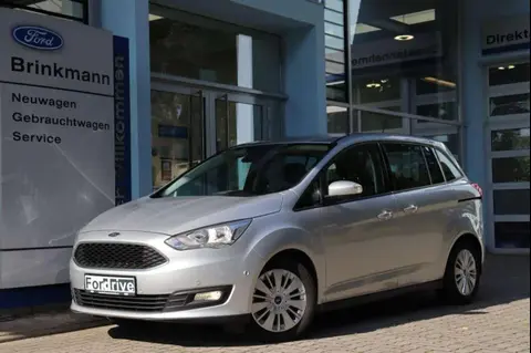 Used FORD GRAND C-MAX Petrol 2019 Ad 