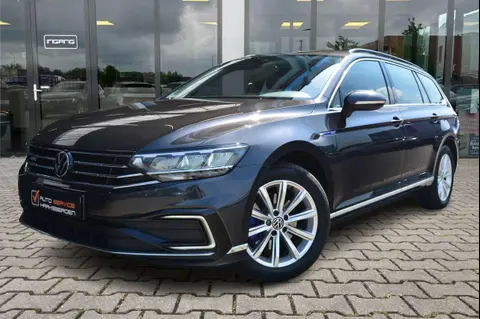 Used VOLKSWAGEN PASSAT Hybrid 2021 Ad 