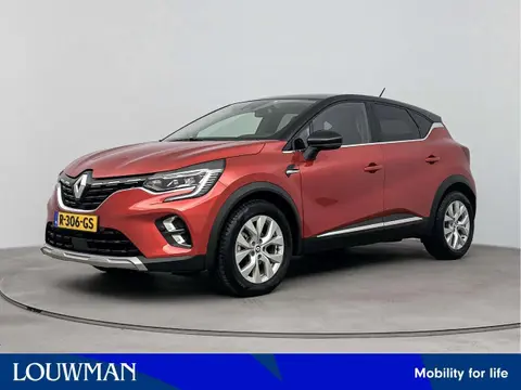 Used RENAULT CAPTUR Hybrid 2022 Ad 