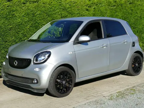 Annonce SMART FORFOUR Essence 2018 d'occasion 