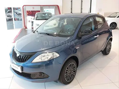 Used LANCIA YPSILON Hybrid 2023 Ad 