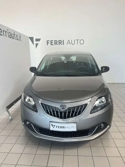 Used LANCIA YPSILON Hybrid 2022 Ad 