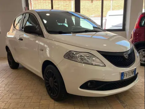 Annonce LANCIA YPSILON Essence 2019 d'occasion 