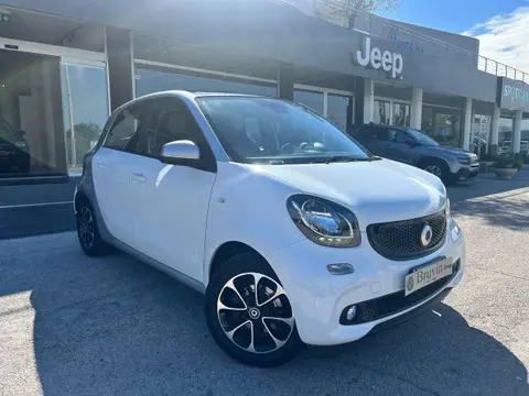 Used SMART FORFOUR Petrol 2016 Ad 