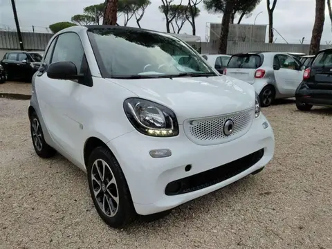 Annonce SMART FORTWO Essence 2019 d'occasion 