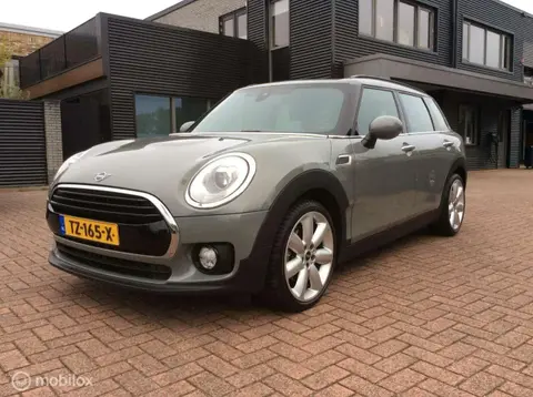 Used MINI COOPER Petrol 2018 Ad 