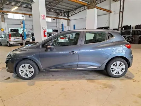 Used RENAULT CLIO LPG 2019 Ad 