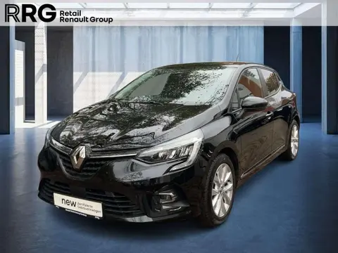 Used RENAULT CLIO Hybrid 2021 Ad 