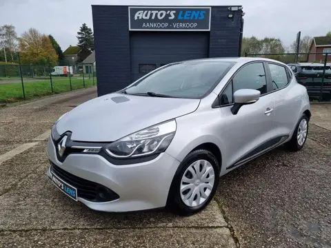 Used RENAULT CLIO Petrol 2015 Ad 