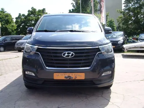 Used HYUNDAI H-1 Diesel 2019 Ad 