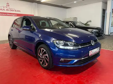 Used VOLKSWAGEN GOLF Petrol 2018 Ad 