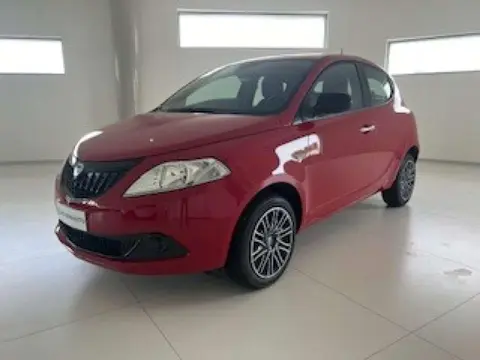 Used LANCIA YPSILON Hybrid 2024 Ad 