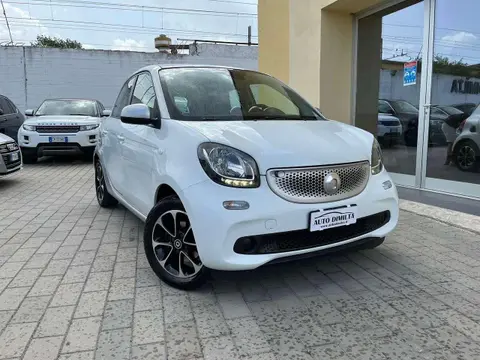 Annonce SMART FORFOUR Essence 2015 d'occasion 