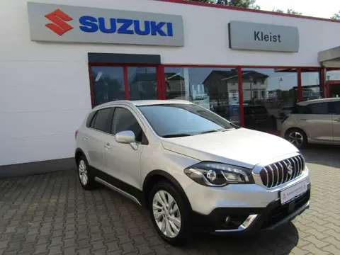 Used SUZUKI SX4 Petrol 2020 Ad 