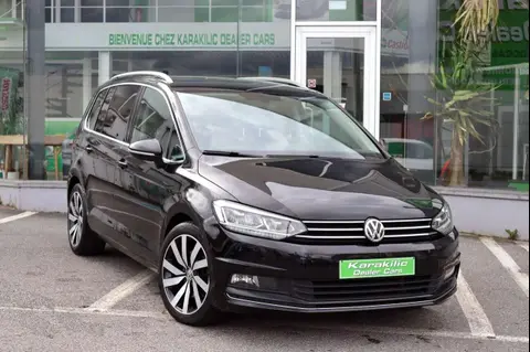 Used VOLKSWAGEN TOURAN Diesel 2017 Ad 