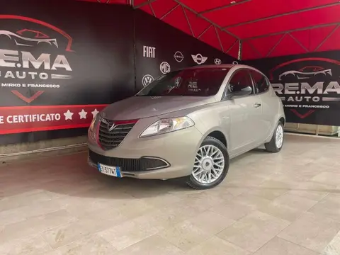 Annonce LANCIA YPSILON Diesel 2015 d'occasion 