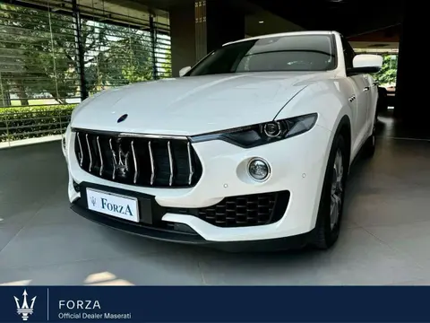 Annonce MASERATI LEVANTE Diesel 2017 d'occasion 