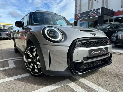 Annonce MINI COOPER Essence 2023 d'occasion 