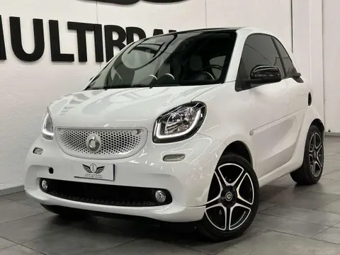 Annonce SMART FORTWO Essence 2017 d'occasion 