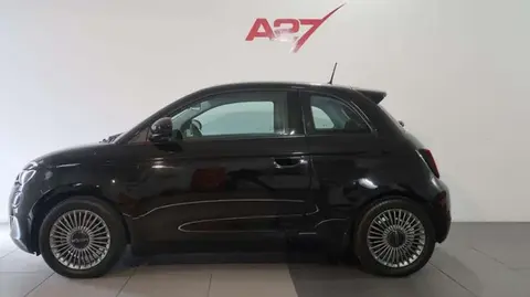 Used FIAT 500 Electric 2021 Ad 