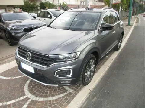 Used VOLKSWAGEN T-ROC Diesel 2018 Ad 