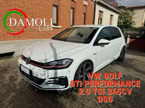 Used VOLKSWAGEN GOLF Petrol 2018 Ad 