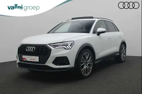 Annonce AUDI Q3 Essence 2019 d'occasion 