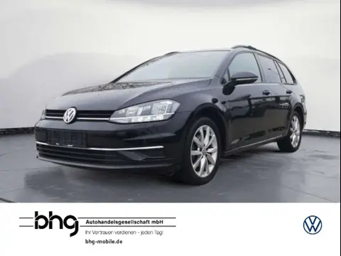 Used VOLKSWAGEN GOLF Petrol 2019 Ad 