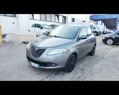 Annonce LANCIA YPSILON Essence 2015 d'occasion 