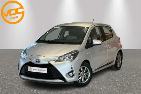 Used TOYOTA YARIS Hybrid 2018 Ad 