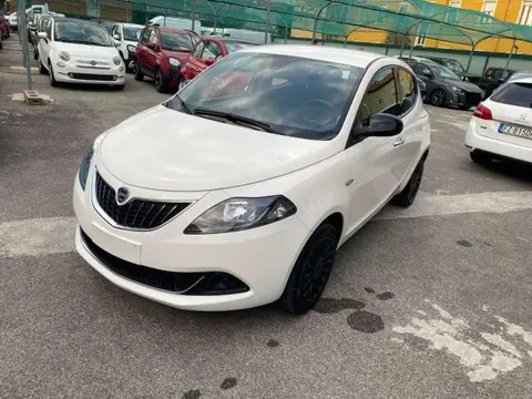 Used LANCIA YPSILON Hybrid 2021 Ad 