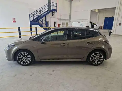 Used TOYOTA COROLLA Hybrid 2020 Ad 