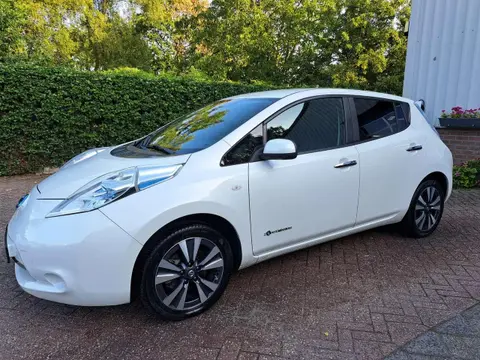 Used NISSAN LEAF Electric 2017 Ad 