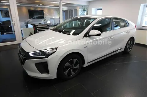 Used HYUNDAI IONIQ Hybrid 2019 Ad 