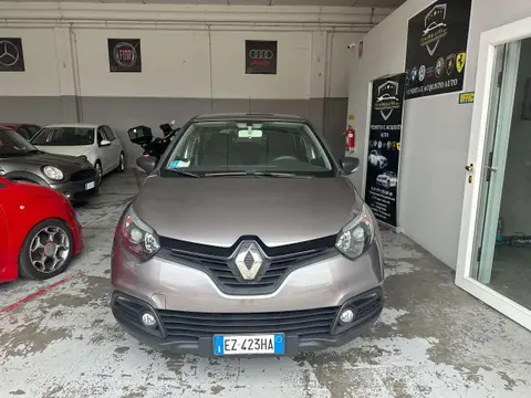 Used RENAULT CAPTUR Petrol 2015 Ad 